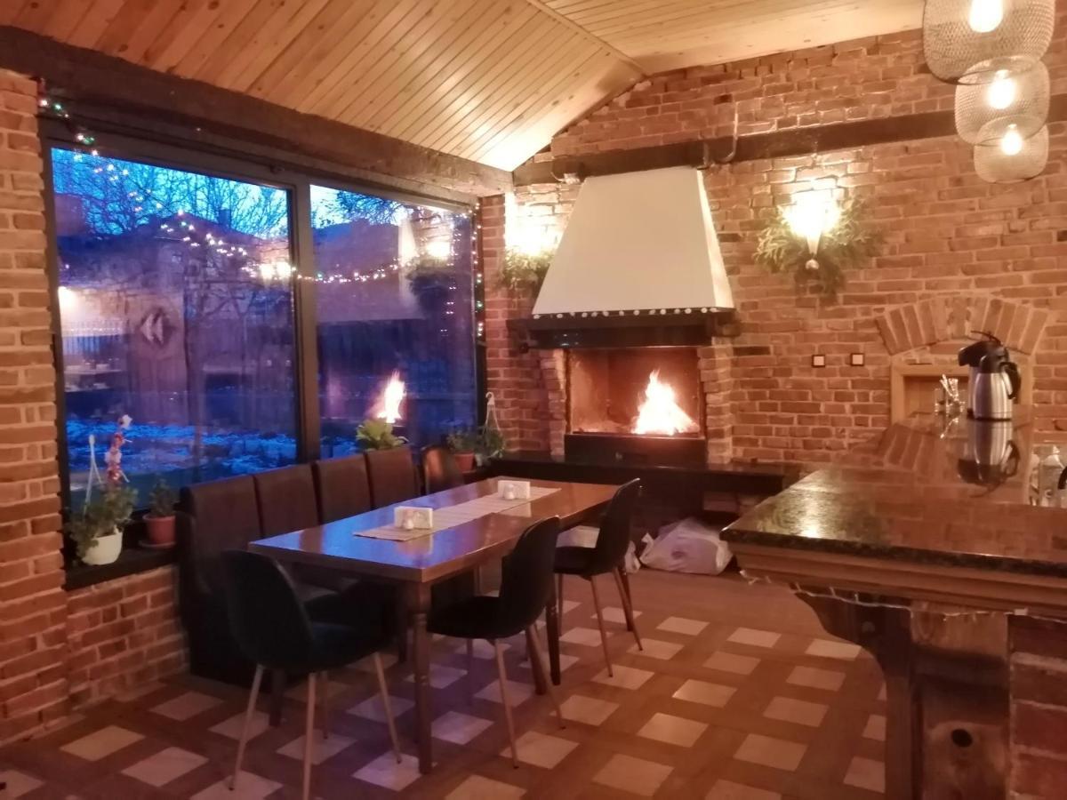 Hotel Horizont Dobrinishte Esterno foto